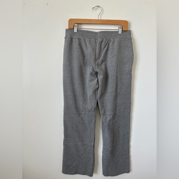 Hollister Star Graphic Straight Sweatpants – Grey – NWT – Multiple Sizes - Picture 4 of 5